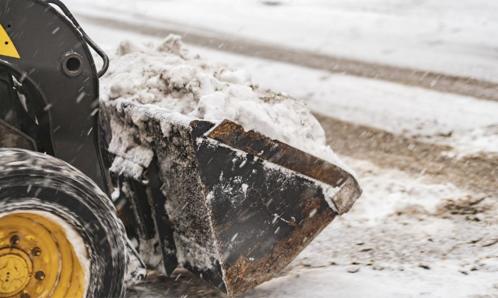 Types of Snow Removal Contracts for Commercial Properties